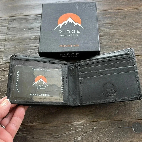 Ridge Mountain Genuine Leather oil pull bi-fold slim wallet,card/bill holder - Picture 4 of 8